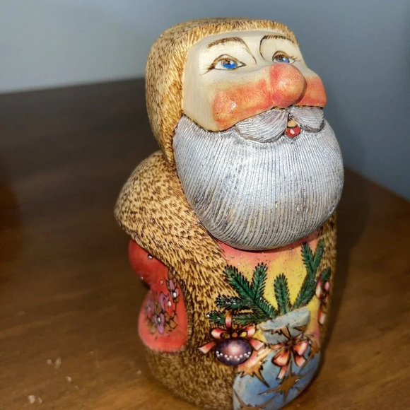 G DeBrekht Santa Christmas Hand Carved Hand Painted Russian Folk Art Signed 1999 - Picture 11 of 13